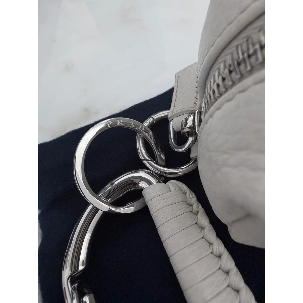 Prada 2TL547 Vitello Daino Leather Pouch Keychain Talco White‎ Carabiner Clip